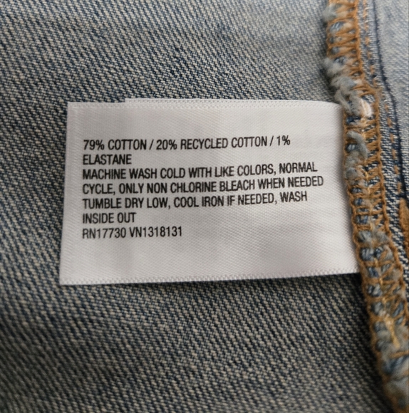 Denim Blue Reworked Cropped Top, Med, Adjustable Straps, Stretch Denim, NWT - Picture 9 of 12